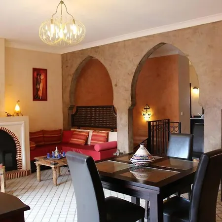 Riád Merzouga, 8 Au Village Naturiste Couple Only Agde